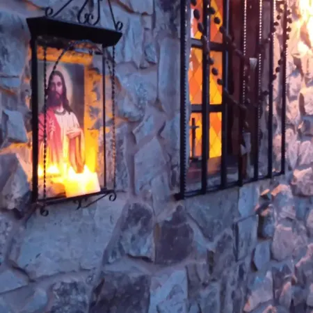 Stone Santiago Дом отдыха *