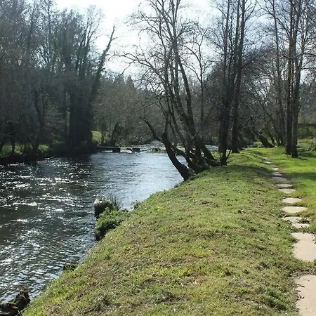 Stone Santiago * Curtis